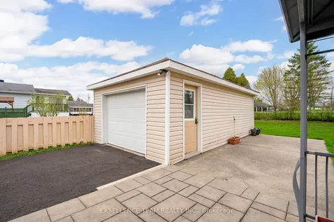 413 Mercier Avenue Cornwall ON K6K 1J9