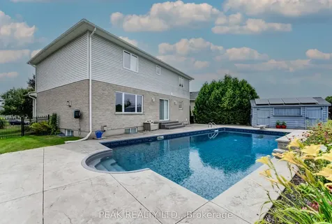 24 Applewood Street Blandford-blenheim ON N0J 1S0