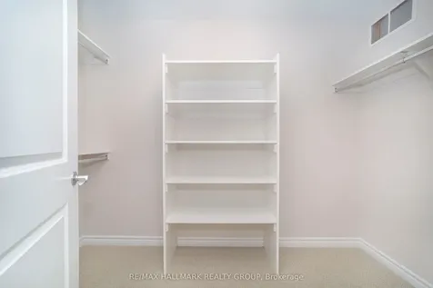 593 Enclave Lane Clarence-rockland ON K4K 0M8