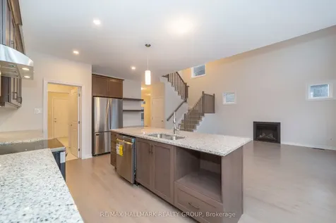 593 Enclave Lane Clarence-rockland ON K4K 0M8