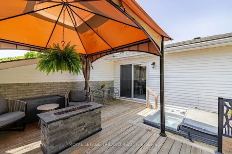 59 Farmington Avenue Aylmer ON N5H 3E3