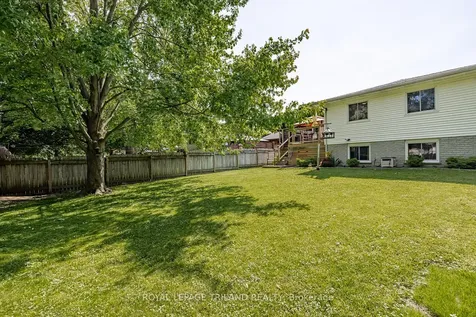 59 Farmington Avenue Aylmer ON N5H 3E3