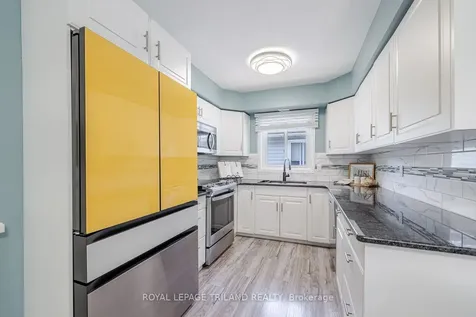 59 Farmington Avenue Aylmer ON N5H 3E3