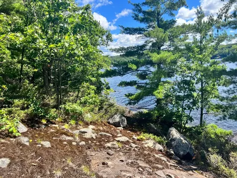 1091 Strawberry Lane Bracebridge ON P1L 1X2