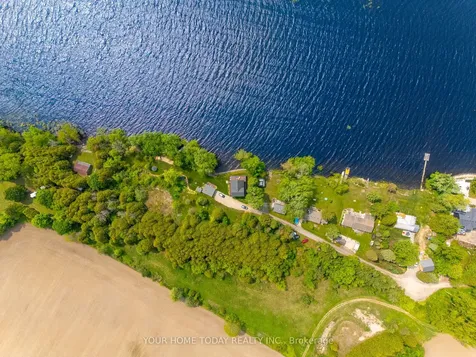 740 Seventh Street Centre Wellington ON N0B 1J0