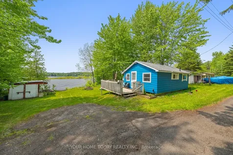 740 Seventh Street Centre Wellington ON N0B 1J0