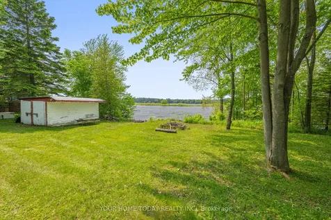 740 Seventh Street Centre Wellington ON N0B 1J0