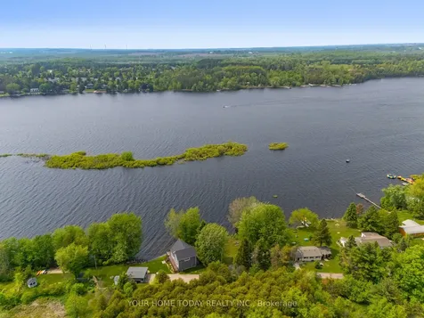 740 Seventh Street Centre Wellington ON N0B 1J0