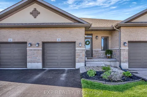 31 Farmington Crescent Belleville ON K8N 0J9