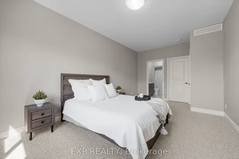 31 Farmington Crescent Belleville ON K8N 0J9