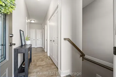 31 Farmington Crescent Belleville ON K8N 0J9