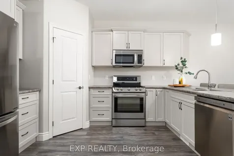 31 Farmington Crescent Belleville ON K8N 0J9