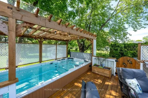 37 Bird Crescent Belleville ON K8N 4Z5