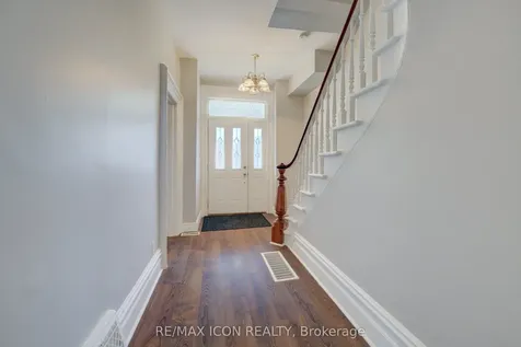26 Chalmers Street N Cambridge ON N1R 5B7