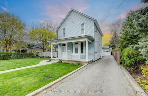 26 Chalmers Street N Cambridge ON N1R 5B7