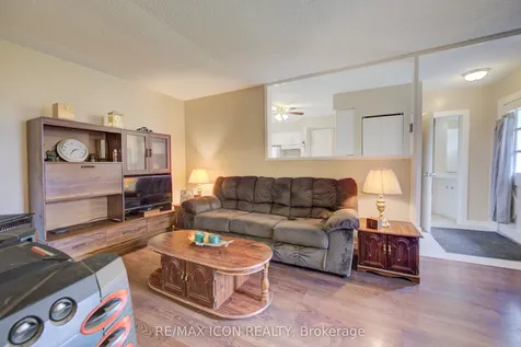26 Chalmers Street N Cambridge ON N1R 5B7