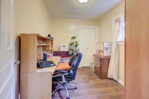 26 Chalmers Street N Cambridge ON N1R 5B7