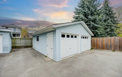 26 Chalmers Street N Cambridge ON N1R 5B7