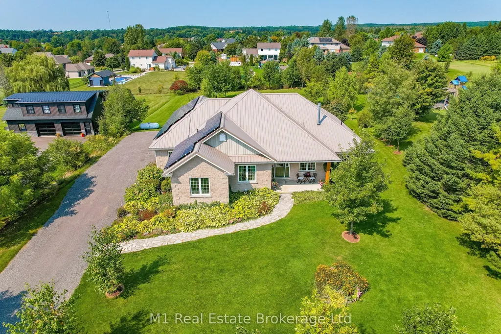 8682 9 Side Road Centre Wellington ON N0B 1J0