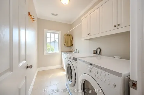 8682 9 Side Road Centre Wellington ON N0B 1J0