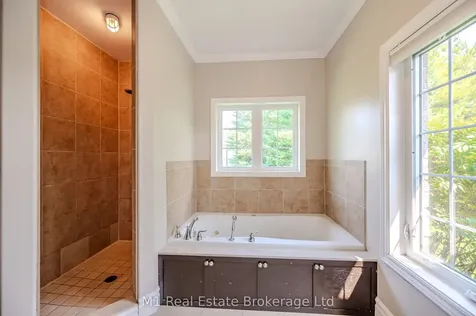 8682 9 Side Road Centre Wellington ON N0B 1J0