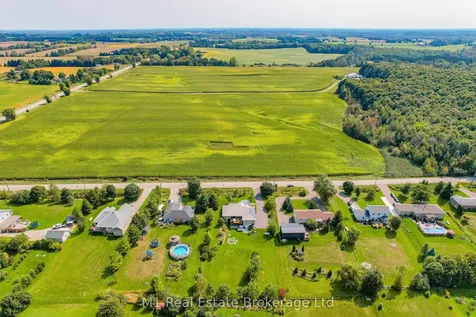 8682 9 Side Road Centre Wellington ON N0B 1J0