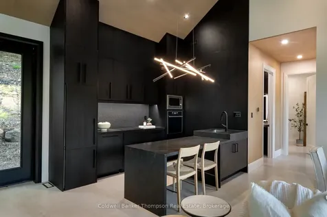 1036 Carlson Place Bracebridge ON P1L 1X1