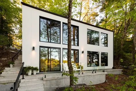 1036 Carlson Place Bracebridge ON P1L 1X1