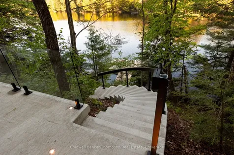 1036 Carlson Place Bracebridge ON P1L 1X1