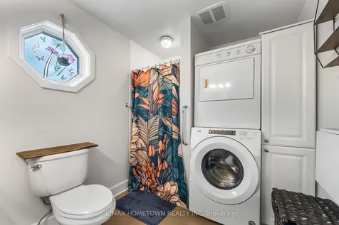 22 James Street E Brockville ON K6V 1J9