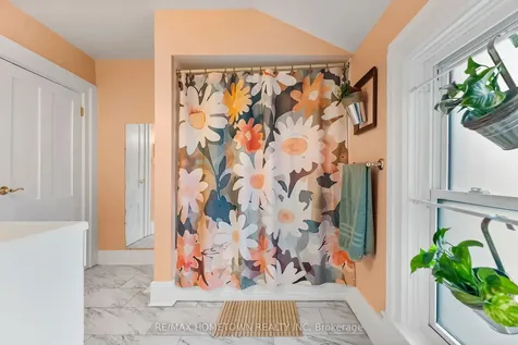 22 James Street E Brockville ON K6V 1J9