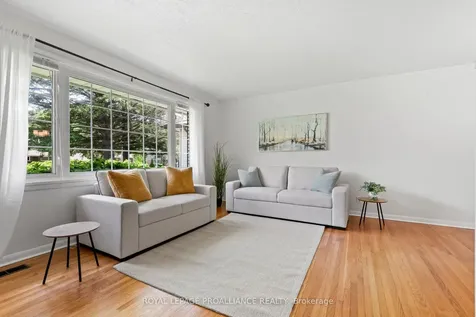 36 Applewood Drive Belleville ON K8P 4E2