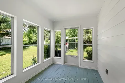 36 Applewood Drive Belleville ON K8P 4E2