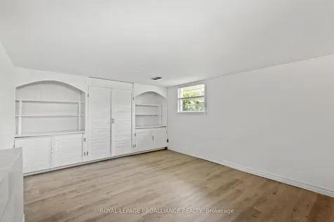 36 Applewood Drive Belleville ON K8P 4E2