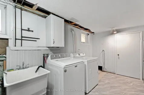 36 Applewood Drive Belleville ON K8P 4E2