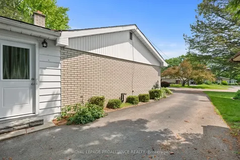 36 Applewood Drive Belleville ON K8P 4E2