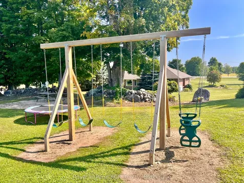 315416 Highway 6 Highway Chatsworth ON N0H 2V0