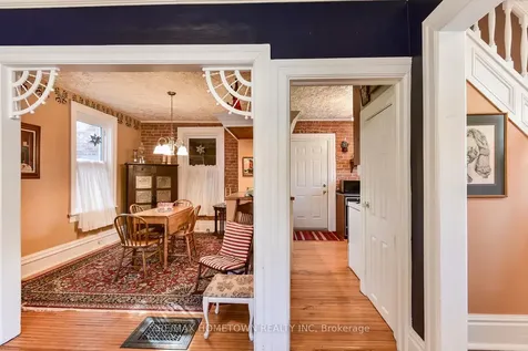 56 Murray Street Brockville ON K6V 2W7