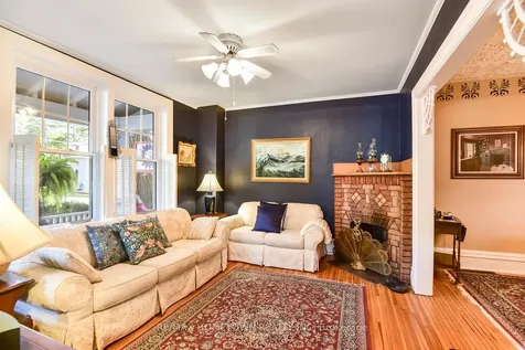 56 Murray Street Brockville ON K6V 2W7