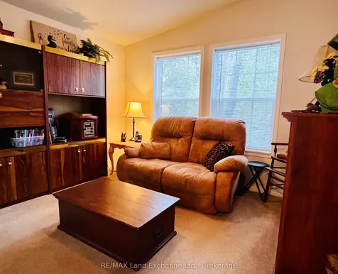 16 Sutton Drive Ashfield-colborne-wawanosh ON N7A 3Y3