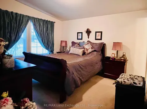 16 Sutton Drive Ashfield-colborne-wawanosh ON N7A 3Y3