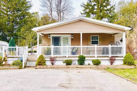 16 Sutton Drive Ashfield-colborne-wawanosh ON N7A 3Y3