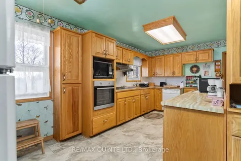 49 Sanford Street Brighton ON K0K 1H0