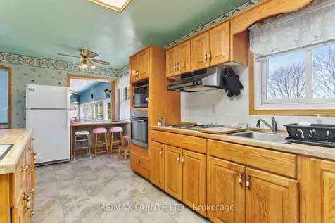 49 Sanford Street Brighton ON K0K 1H0