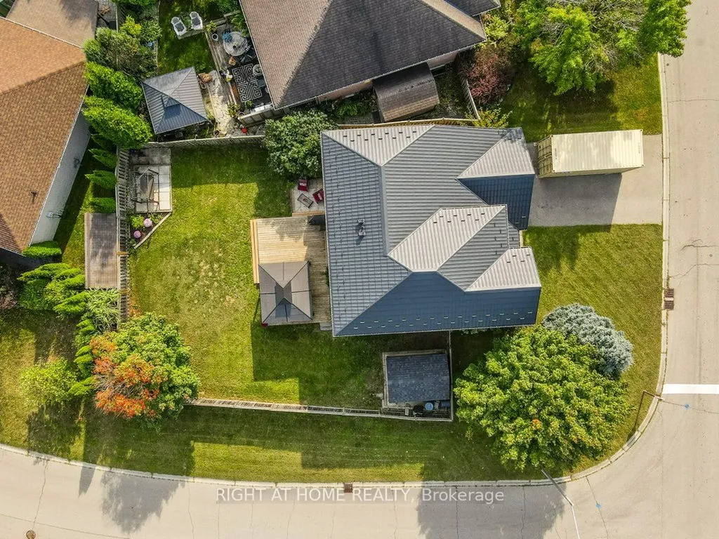 210 Dundas Street W Brant ON N3L 4H3