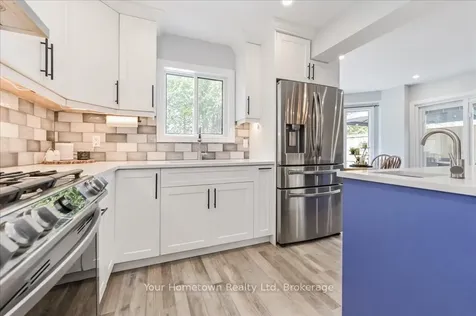 219 Elizabeth Crescent Centre Wellington ON N1M 3N1