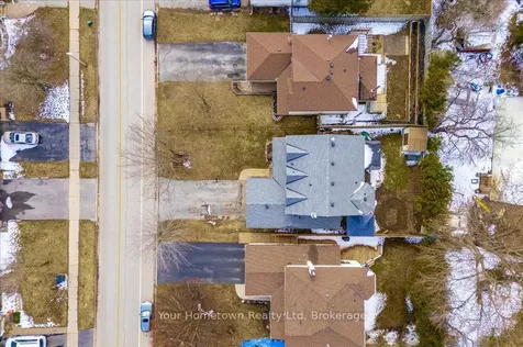 219 Elizabeth Crescent Centre Wellington ON N1M 3N1