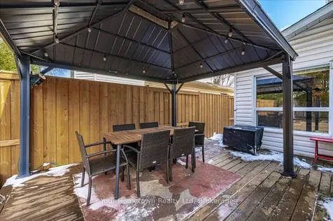 219 Elizabeth Crescent Centre Wellington ON N1M 3N1