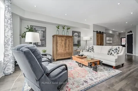 446 Street Andrew Street E Centre Wellington ON N1M 1R5