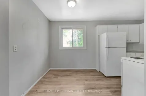 16 East Avenue Brantford ON N3S 3L1